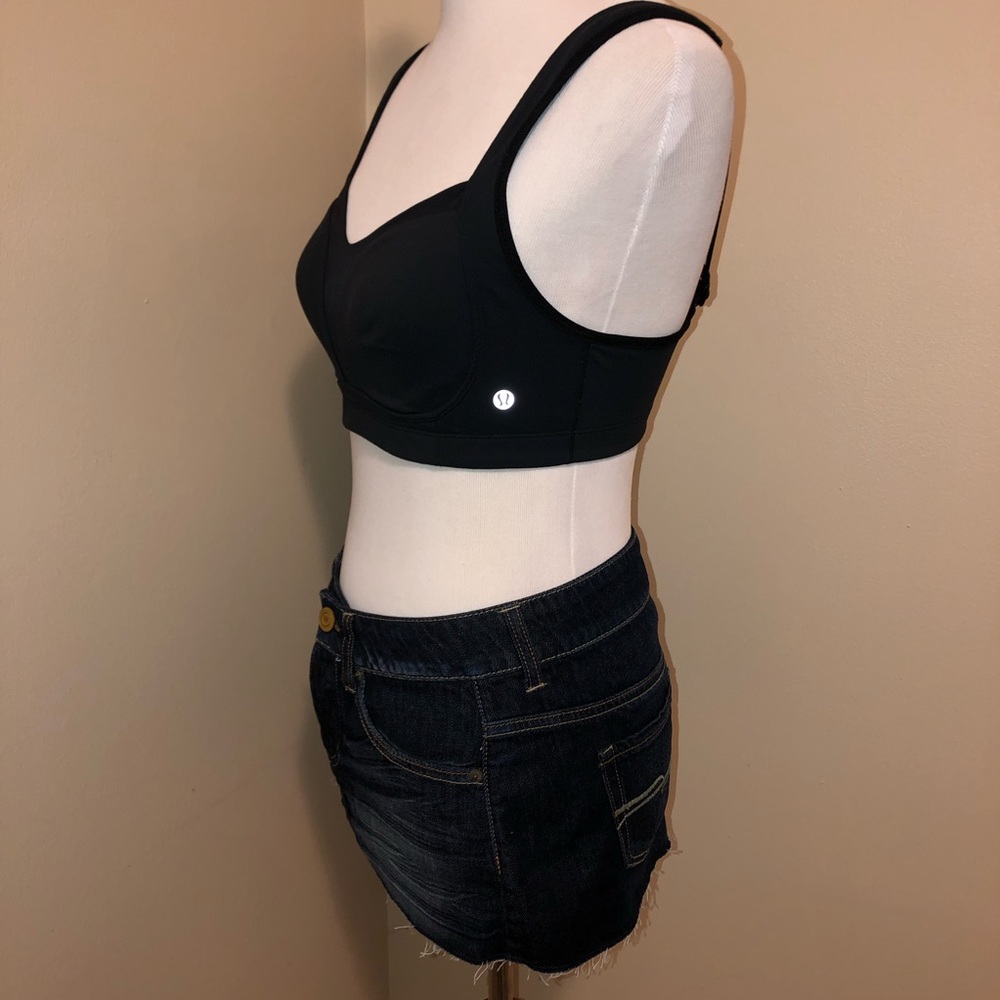 Lululemon”TA TA Tamer”Black Sports Bra,Size-34C,GUC - Picture 13 of 13
